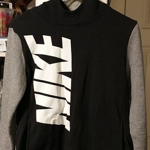Boys nike hooded sweatshirt